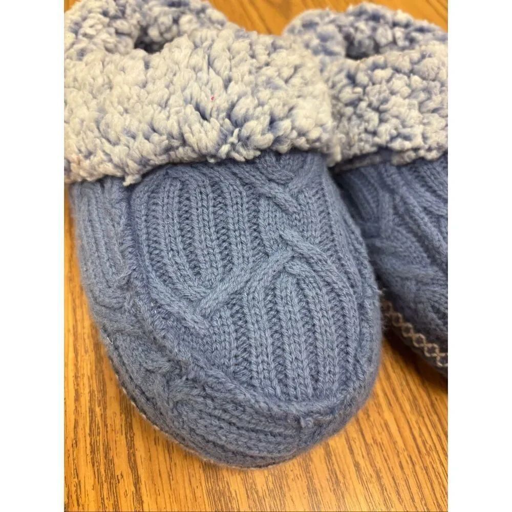 Musk Luka women’s slippers, NWOT - Picture 2 of 7